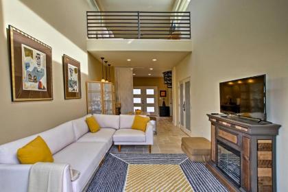 Carefree Casita with Mtn View and Pool and Hot Tub Access - image 5