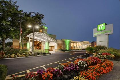 Holiday Inn Westbury-Long Island an IHG Hotel - image 10