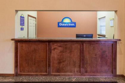 Days Inn by Wyndham Carlisle - image 2