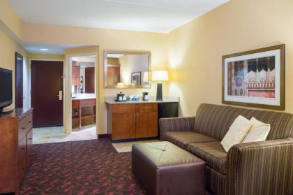 Hampton Inn Carlisle - image 10