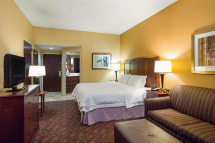 Hampton Inn Carlisle - image 18