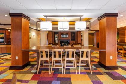 Fairfield Inn & Suites Carlisle - image 15