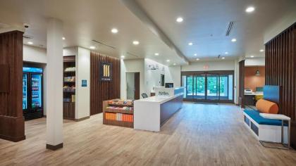 MainStay Suites - image 7