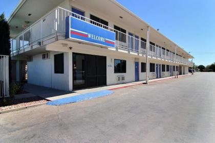 Motel 6-Carlsbad NM - image 15