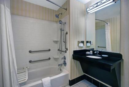 Fairfield Inn and Suites Carlsbad - image 14