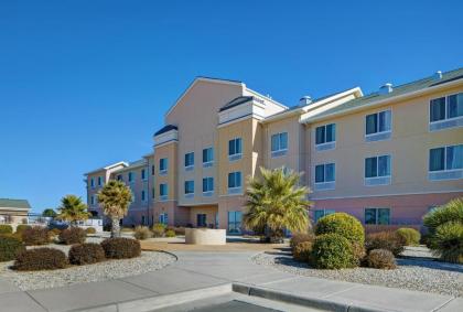 Fairfield Inn and Suites Carlsbad - image 8