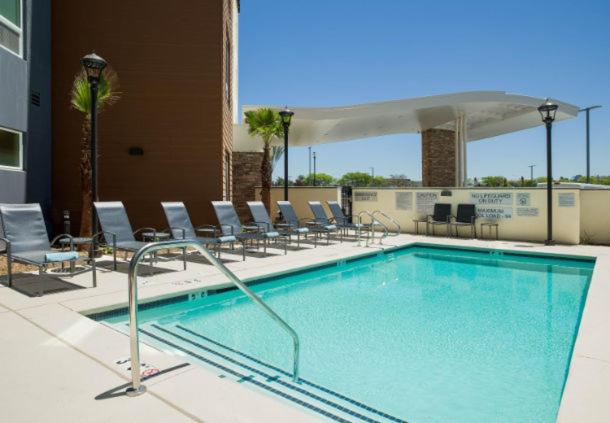 Fairfield Inn & Suites by Marriott San Diego North/San Marcos - image 5