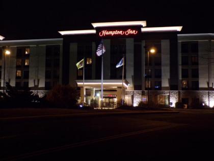 Hampton Inn Carlstadt At The Meadowlands - image 9