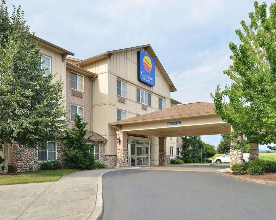 Comfort Inn Mcminnville - image 7