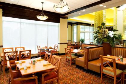 Hilton Garden Inn Indianapolis/Carmel - image 17