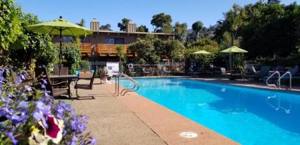 Carmel Valley Lodge - image 1