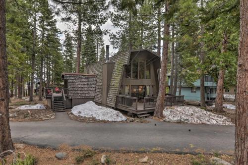 Carnelian Bay House Less Than half Mi to North Lake Tahoe! - image 3