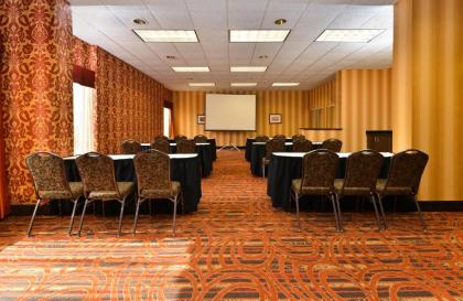 Hampton Inn Chicago-Carol Stream - image 15