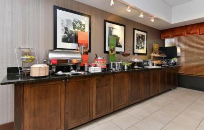 Hampton Inn Chicago-Carol Stream - image 16