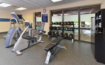 Hampton Inn Chicago-Carol Stream - image 19