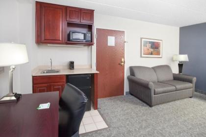 Holiday Inn Hotel & Suites Chicago-Carol Stream/Wheaton an IHG Hotel - image 19