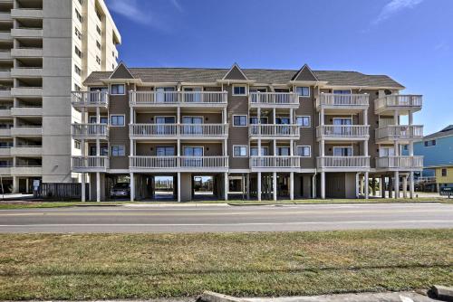 Ocean-View Condo with Deck Steps to Carolina Beach! - image 2