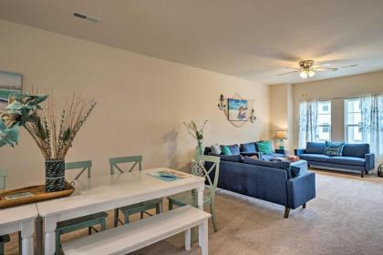 Modern Coastal Condo with Patio 1 Mi to Beaches - image 3