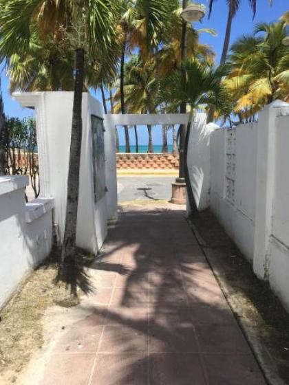 Borinquen Beach Inn - image 1