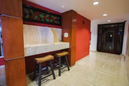 Courtyard by Marriott San Juan Miramar - image 4