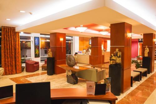 Courtyard by Marriott San Juan Miramar - image 5