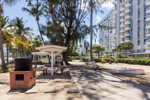 Beach Front at Marbella Condo - image 3