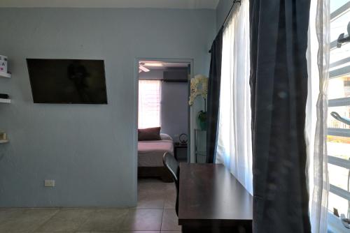 Perla Roja Guesthouse - image 5