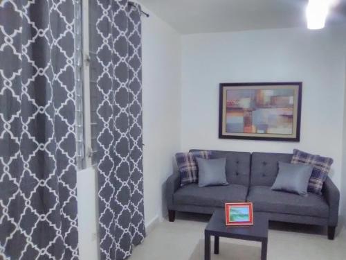 Hermoso apartamento frente aeropuerto de Isla Verde. - main image