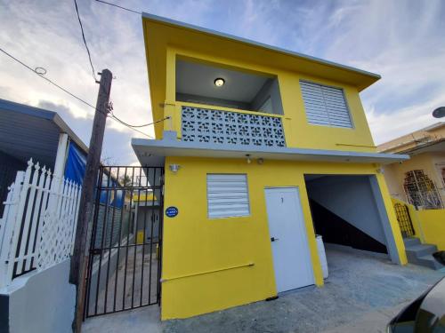 Newly Remodeled - Near Beach Junior 1 Bed Room - Airconditioned - main image