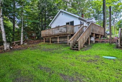 Cozy Carp Lake Cottage with Dock 4 Kayaks and Fire Pit - image 14