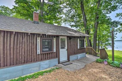 Waterfront Paradise Lake Cottage with Pvt Dock! - image 15