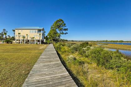 Riverfront Carrabelle Home with Furnished Patio! - image 11