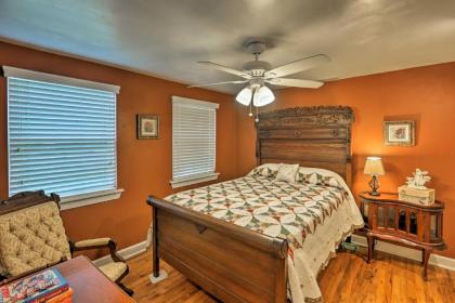 Carrabelle Home Near River White-Sand Beach and DT! - image 11