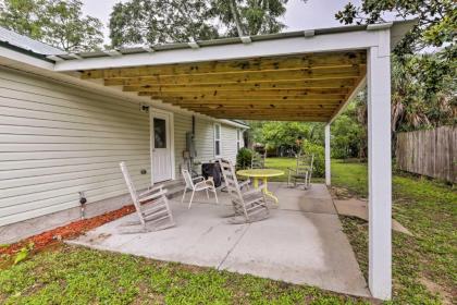 Carrabelle Home Near River White-Sand Beach and DT! - image 7