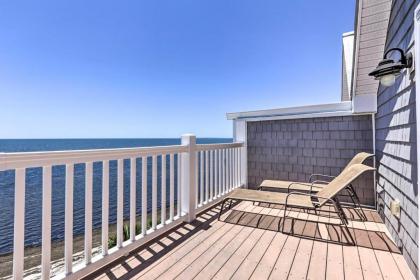 Spacious Condo with 2 Balconies and Gulf Views! - image 10