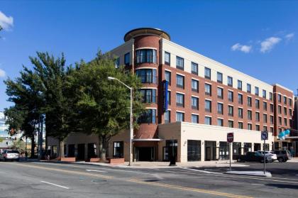 Hampton Inn & Suites Chapel Hill/Carrboro - image 3