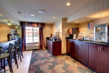 Cobblestone Inn & Suites - Carrington - image 14