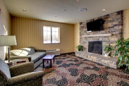 Cobblestone Inn & Suites - Carrington - image 3