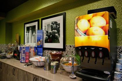 Hampton Inn Carrollton - image 13