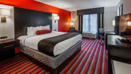 Best Western Plus Carrollton Hotel - image 15