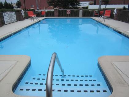 Best Western Plus Carrollton Hotel - image 6