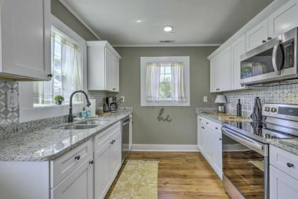 Chic Carrollton Cottage with Updated Interior! - image 11