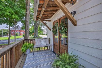 Chic Carrollton Cottage with Updated Interior! - image 4