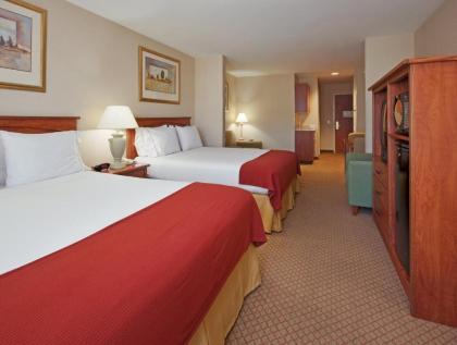 Holiday Inn Express Hotel & Suites Carson City an IHG Hotel - image 3