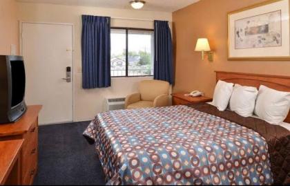 Americas Best Value Inn - Carson City - image 13