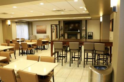 Best Western Plus Omaha Airport Inn - image 14