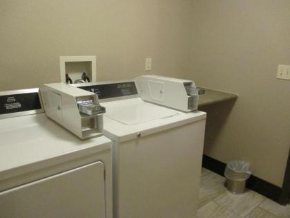 Best Western Plus Omaha Airport Inn - image 3