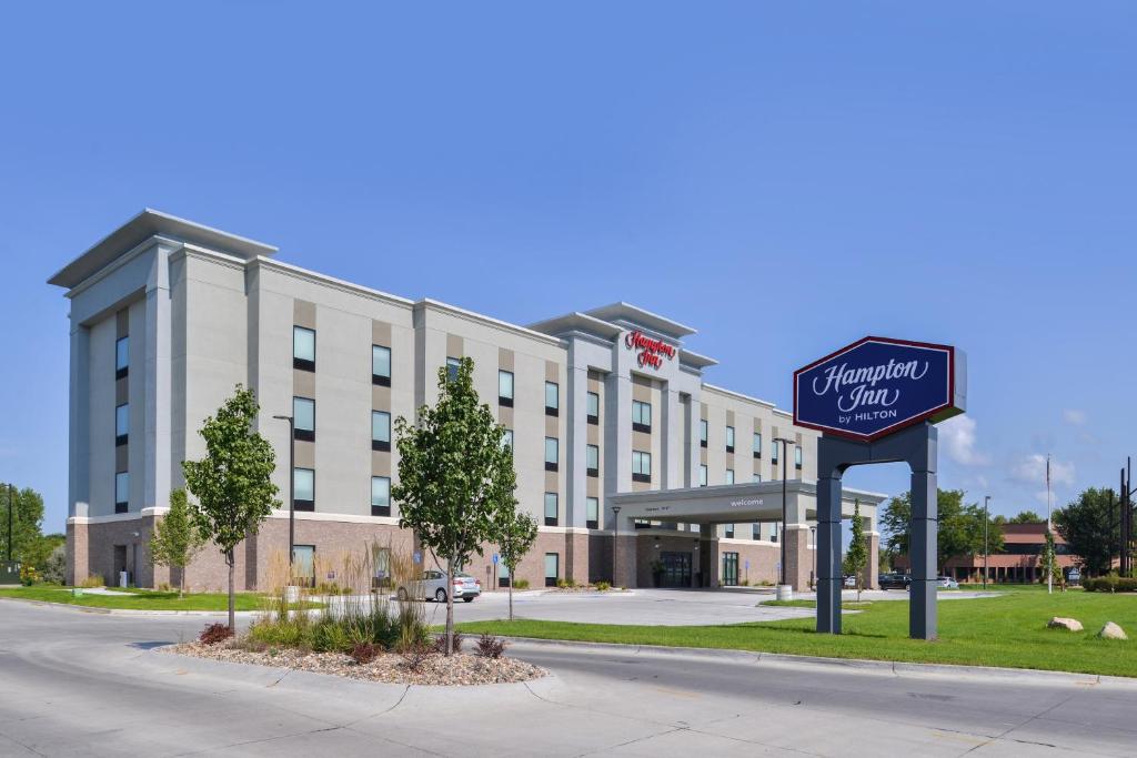 Hampton Inn By Hilton Omaha Airport Ia - main image