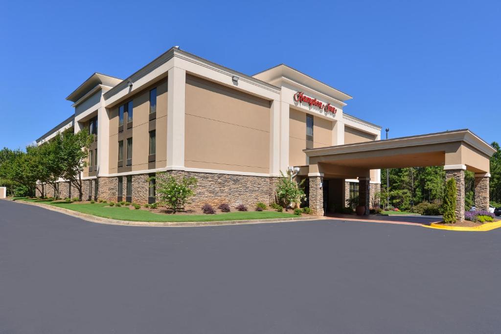 Hampton Inn Cartersville - main image