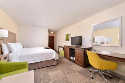 Hampton Inn Cartersville - image 15